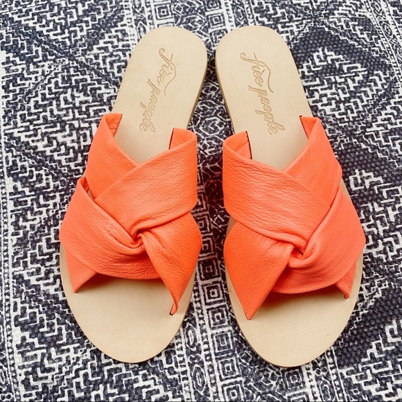 Free People Shoes - Free People Rio Vista Slide Sandal Flat 37/7 Coral